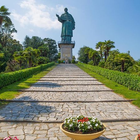 Appartamento Il Golfo Lake View - Happy Rentals Laveno Ngoại thất bức ảnh