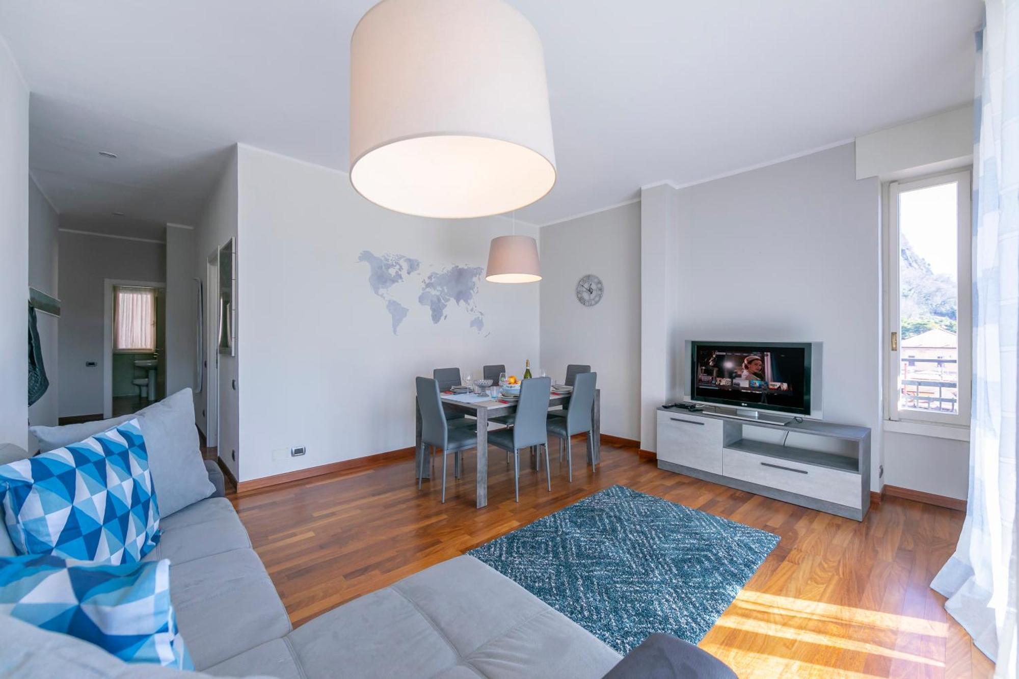 Appartamento Il Golfo Lake View - Happy Rentals Laveno Ngoại thất bức ảnh
