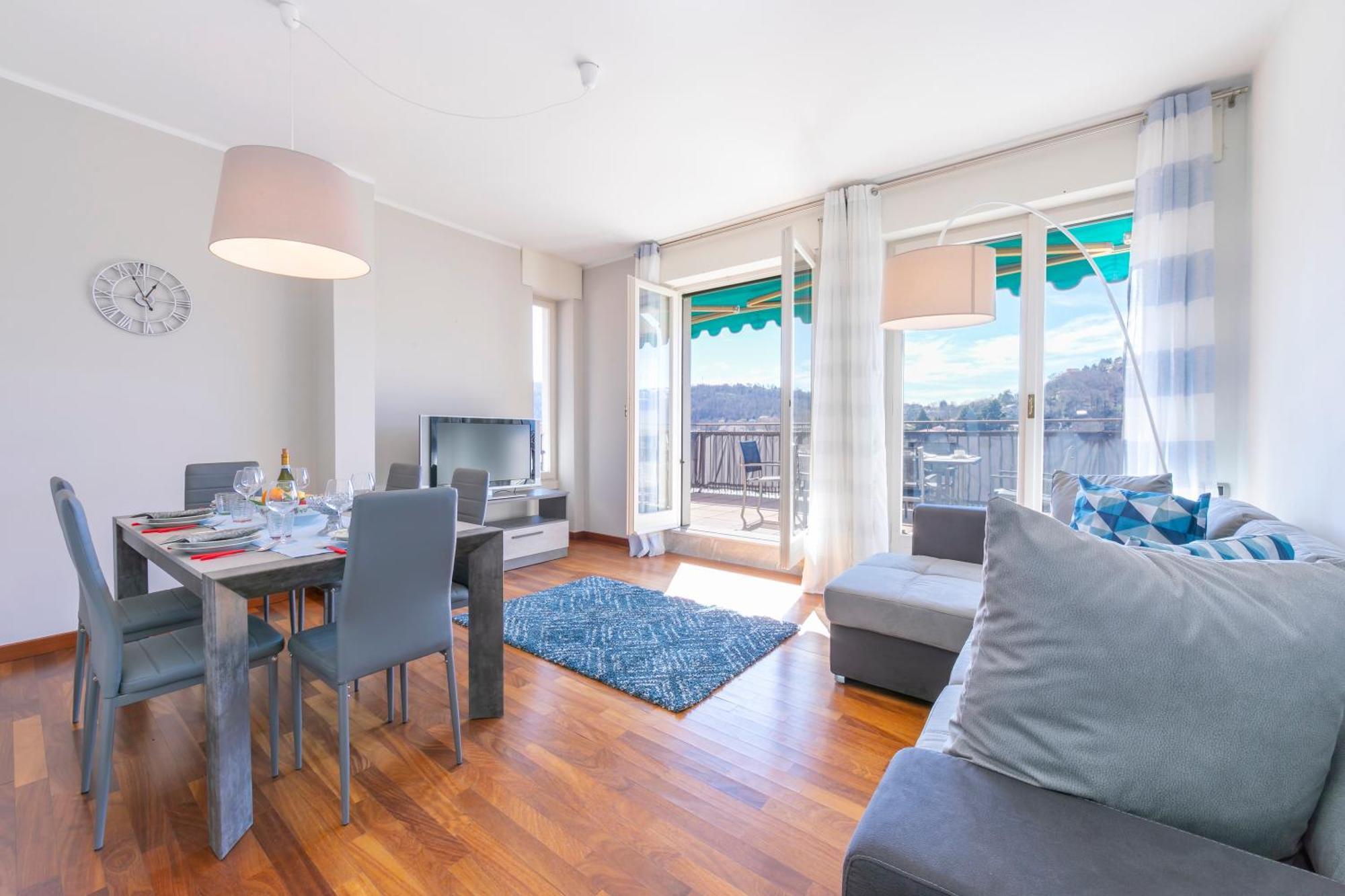 Appartamento Il Golfo Lake View - Happy Rentals Laveno Ngoại thất bức ảnh